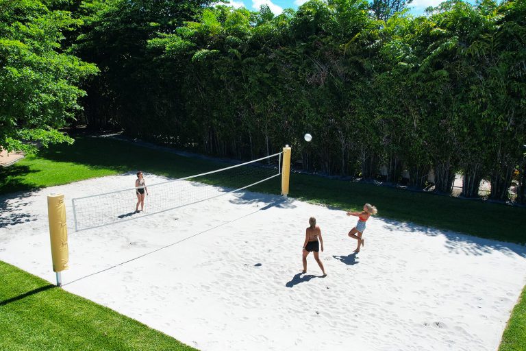 Genesis house United recovery Project, Luxury rehab Playing volleyball