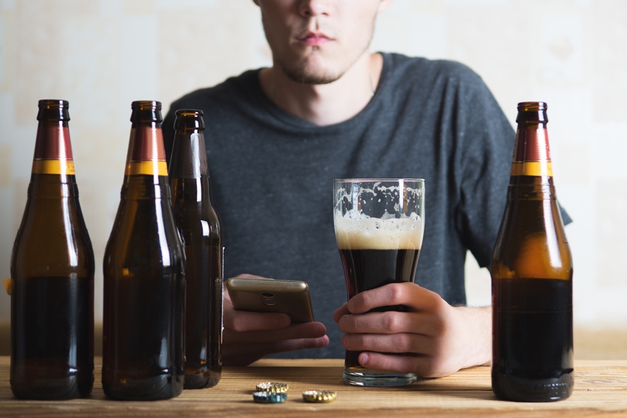 Binge Drinking vs. Alcoholism: What’s The Difference?