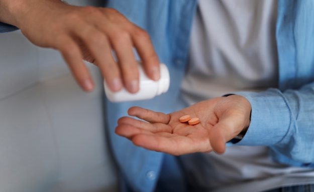 Belbuca and Suboxone: Uses, Differences, and Risks